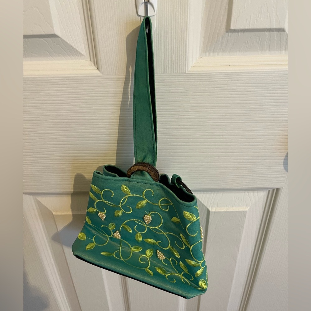Elegant Green Embroidered Handbag